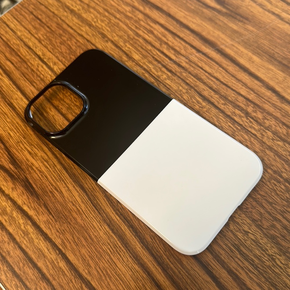 BRAND NEW iPhone 14 case